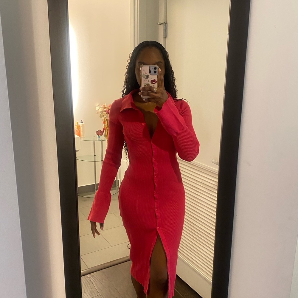 Chic Long Sleeve Button-Down Dress in Vibrant Pink